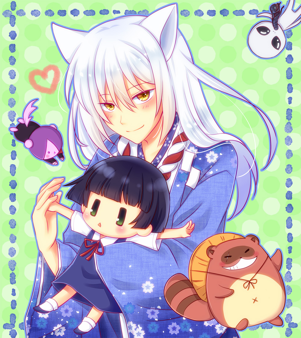 1boy 1girl alien animal_ears black_hair carrying carrying_person child fox_boy fox_ears green_background gugure!_kokkuri-san haori ichimatsu_kohina inugami_(gugukoku) japanese_clothes kimono kokkuri-san_(gugukoku) kouhaku_nawa lee_(copper0808) long_hair looking_at_viewer polka_dot polka_dot_background rope shigaraki_(gugukoku) shimenawa short_hair smile tanuki upper_body white_hair white_kimono yellow_eyes