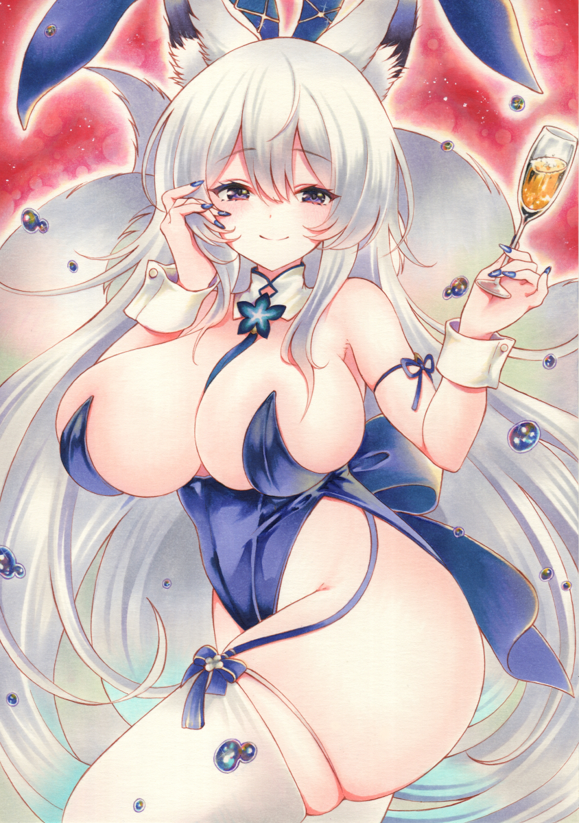 1girl animal_ear_hairband animal_ears azur_lane between_breasts blue_hairband blue_leotard blue_nails blue_necktie blue_ribbon breasts cleavage commentary cowboy_shot crossed_legs cup detached_collar drinking_glass fake_animal_ears fox_ears fox_girl fox_tail hairband hand_on_own_cheek hand_on_own_face highres holding holding_cup huge_breasts leotard looking_at_viewer marker_(medium) nail_polish necktie necktie_between_breasts playboy_bunny purple_eyes rabbit_ear_hairband rabbit_ears red_background ribbon saya_pr shinano_(azur_lane) solo standing standing_on_one_leg tail thighhighs traditional_media white_hair white_thighhighs white_wrist_cuffs wine_glass wrist_cuffs