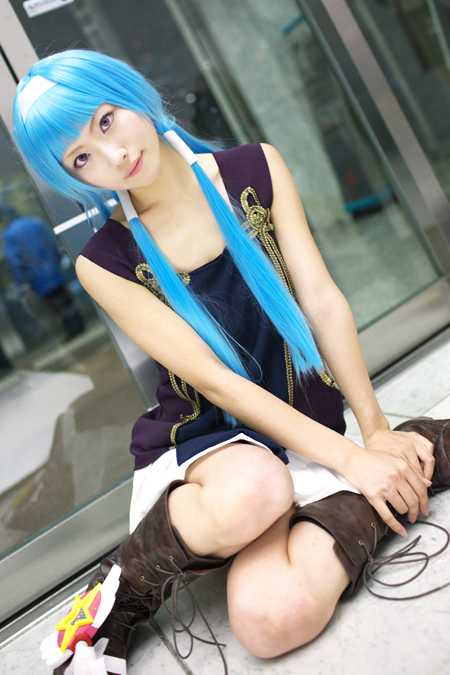 1girl black_eyes blue_hair boots cosplay cosplay_photo female_focus hair_tubes kannagi nagi nagi_(cosplay) non-web_source on_floor photo_(medium) sitting sleeveless solo