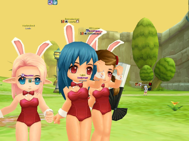 blue_eyes blue_hair brown_hair playboy_bunny dancing elf legs luna_online mmorpg pointy_ears red_eyes thigh_gap