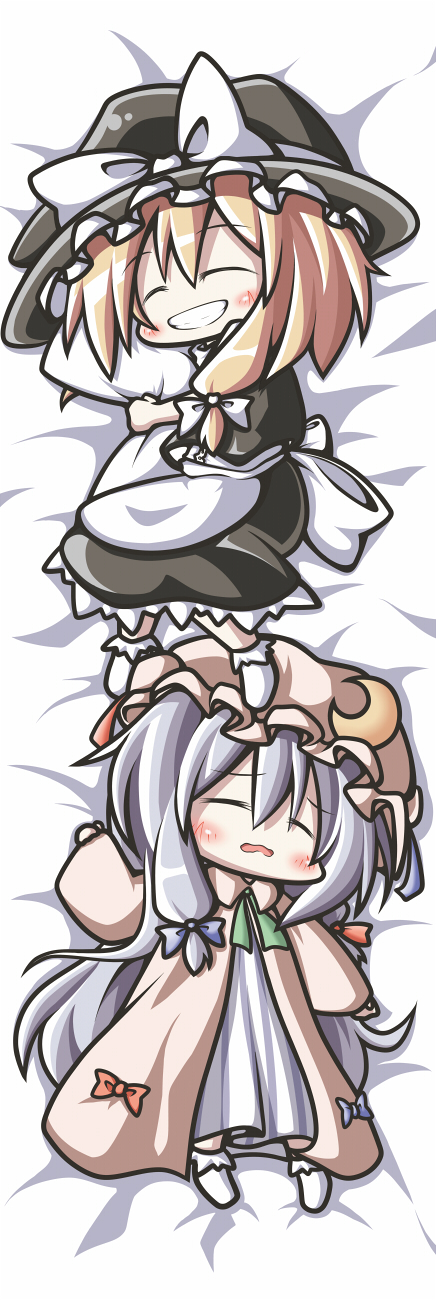 2girls aoblue blush chibi crescent female_focus grin hat highres kirisame_marisa multiple_girls open_mouth patchouli_knowledge purple_hair sleeping smile touhou witch_hat