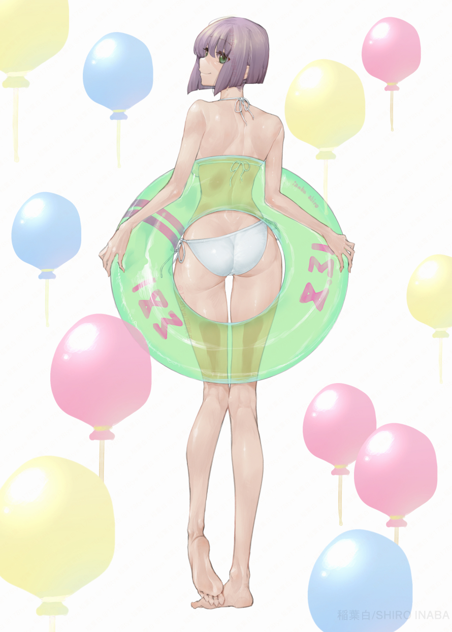 1girl ass balloon barefoot bikini closed_mouth commentary_request from_behind full_body green_eyes green_innertube heel_up highres holding holding_swim_ring inaba_makoto innertube koushinchou_no_kouhai_to_teishinchou_no_senpai_ga_renai_ni_hatten_suru_made looking_at_viewer looking_back purple_hair short_hair side-tie_bikini_bottom smile solo standing swim_ring swimsuit tall_female white_background white_bikini