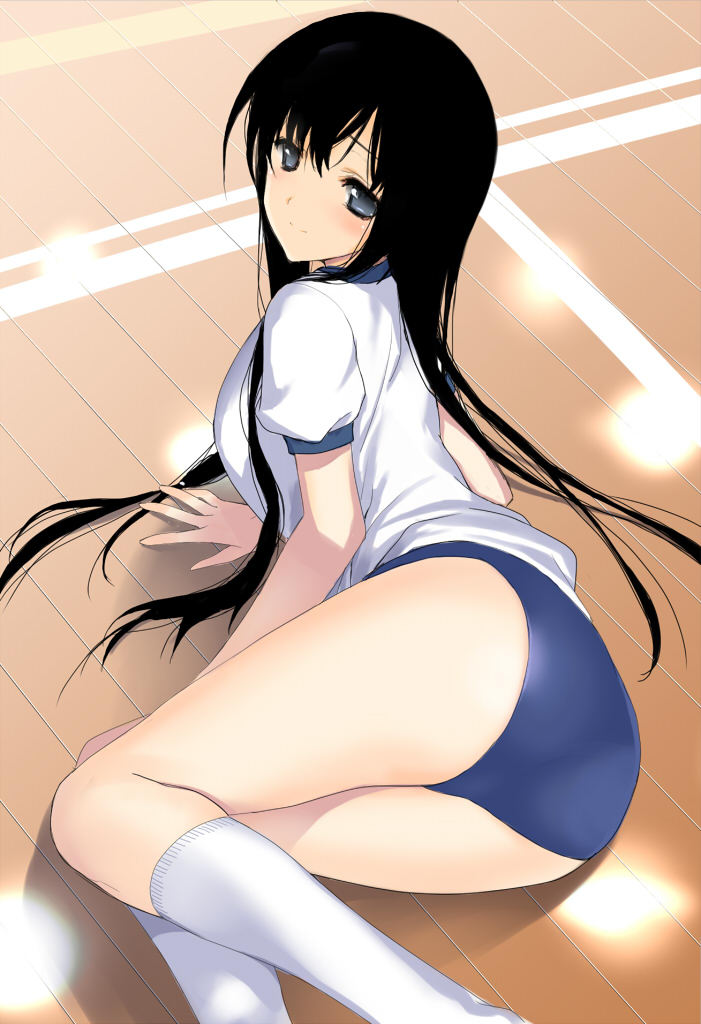 1girl ass bad_id bad_pixiv_id black_hair blue_eyes blush breasts buruma court female_focus gym_uniform iwato_kasumi long_hair saki_(manga) smile solo uiui_(umegayu)