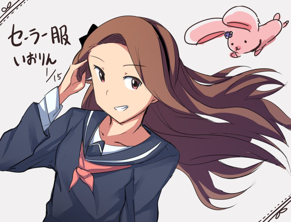 1girl black_headband black_sailor_collar black_serafuku black_shirt brown_eyes brown_hair collarbone commentary_request grin headband idolmaster long_hair long_sleeves minase_iori sailor_collar school_uniform serafuku shirt smile solo wannai_kuichi