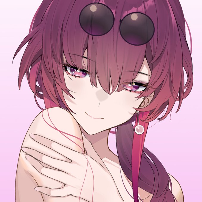 1girl commentary_request earrings eyewear_on_head glasses gradient_background hand_on_own_shoulder honkai:_star_rail honkai_(series) jewelry kafka_(honkai:_star_rail) long_hair looking_at_viewer looking_to_the_side pince-nez pink_background purple_eyes purple_hair single_earring smile solo srpzk sunglasses topless