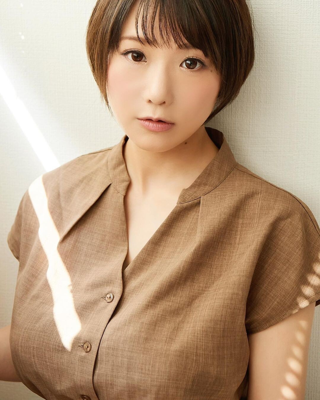 Shibuya Kaho Highres Photo Medium 1girl Asian Breasts Brown Eyes Brown Hair Japanese 