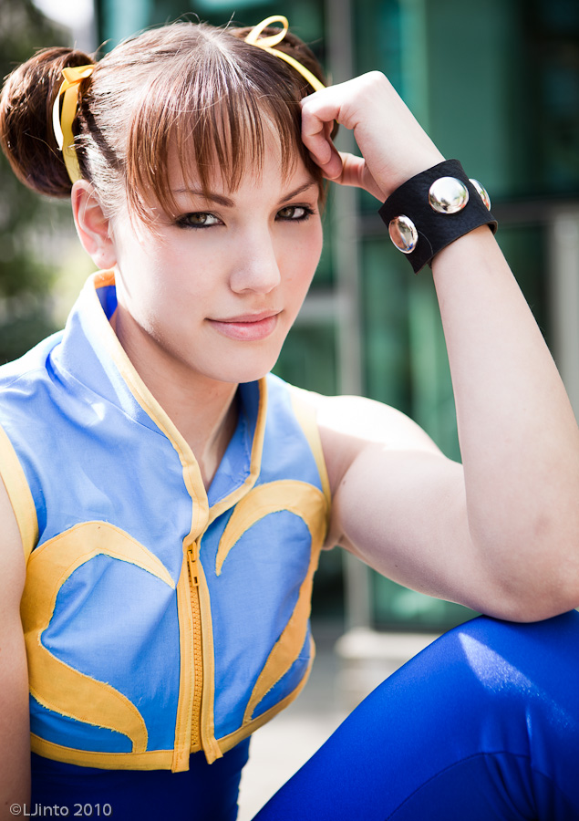 Chun Li Chun Li Cosplay Capcom Street Fighter Street Fighter Zero Series Photo Medium 