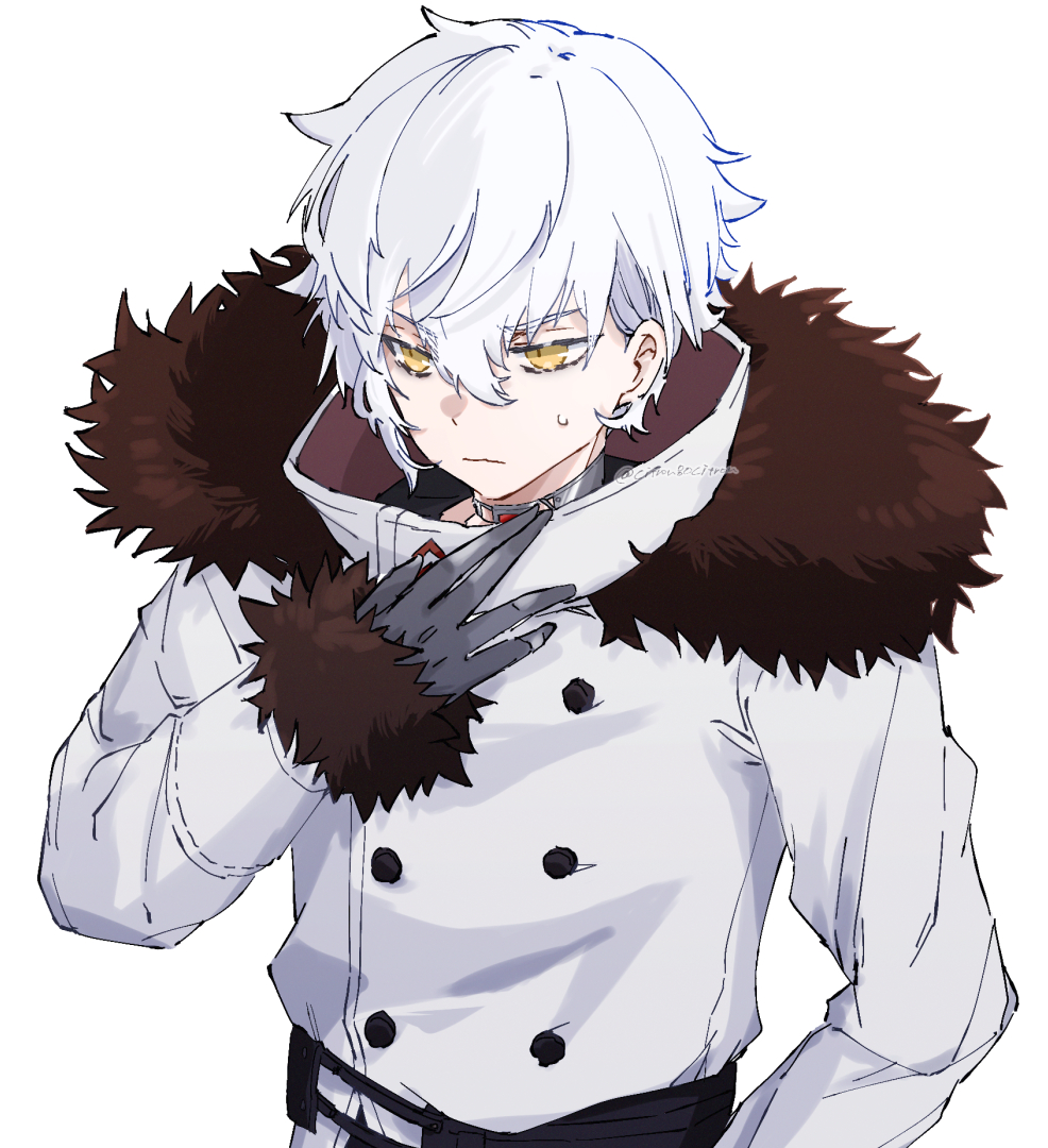 1boy black_gloves buttons citron80citron collar commentary_request double-breasted fate/grand_order fate_(series) fur-trimmed_jacket fur_trim gloves grey_collar hair_between_eyes jacket kadoc_zemlupus male_focus short_hair simple_background small_sweatdrop solo twitter_username upper_body white_background white_hair white_jacket yellow_eyes