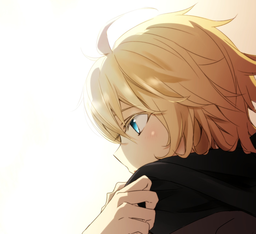 1boy ahoge black_scarf blonde_hair blue_eyes commentary_request gradient_background hair_between_eyes holding holding_unworn_clothes holding_scarf holding_unworn_clothes hyakuya_mikaela male_focus owari_no_seraph scarf short_hair solo tsukimori_usako