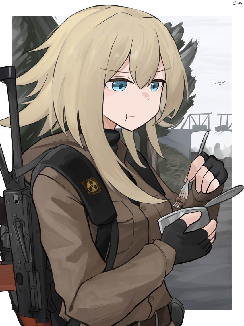 1girl :t absurdres ak-74u_(girls&#039;_frontline) aks-74u assault_rifle belt bird black_gloves black_shirt blonde_hair blue_eyes bridge can canned_food carriage eating fingerless_gloves fork gamryous girls&#039;_frontline gloves green_jacket gun gun_sling hair_between_eyes highres holding holding_fork jacket kalashnikov_rifle long_hair long_sleeves outdoors radiation_symbol railroad_tracks rifle shirt solo stalker_(game) tree turtleneck variant_set weapon