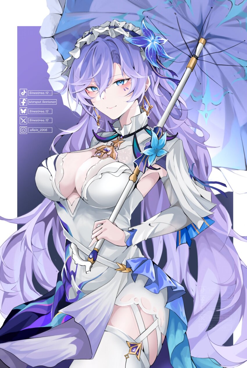 1girl blue_flower border breasts cantarella_(wuthering_waves) closed_mouth commentary dress earrings facial_mark flower hair_between_eyes hair_flower hair_ornament headdress highres holding holding_umbrella jewelry large_breasts long_hair looking_at_viewer mark_under_eye mole mole_under_eye purple_background purple_hair purple_umbrella ring smile solo thighhighs thighs umbrella very_long_hair white_border white_dress white_thighhighs woraput2205 wuthering_waves