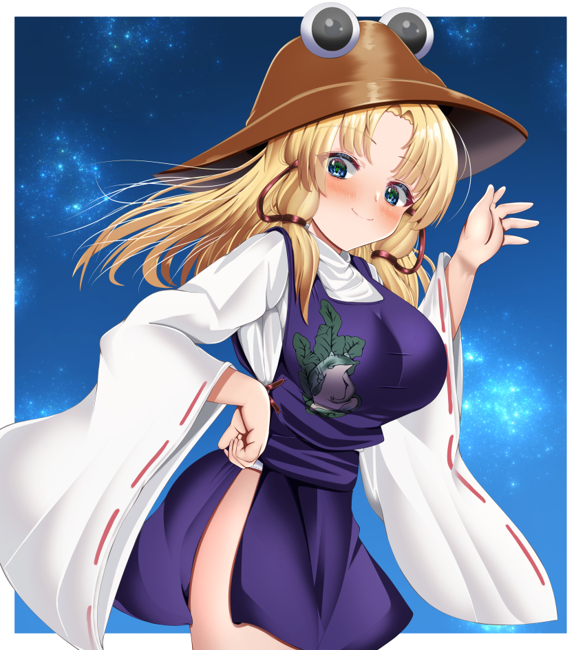 1girl absurdres blonde_hair blue_background blue_eyes blush border breasts brown_hat brown_ribbon closed_mouth commentary_request cowboy_shot dress hair_ribbon hat highres large_breasts long_hair long_sleeves looking_at_viewer moriya_suwako musi_tino outside_border parted_bangs pinafore_dress purple_dress ribbon shirt sidelocks sleeveless sleeveless_dress smile solo touhou white_border white_shirt wide_sleeves