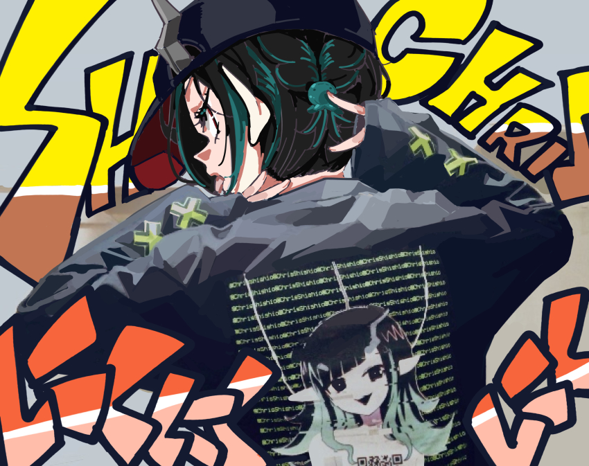 1girl alternate_costume baseball_cap black_hair black_hat black_jacket blue_hair commentary_request from_behind graffiti grey_background grey_horns hat highres horns horns_through_headwear jacket long_sleeves looking_afar nanashi_inc. panyatteria print_jacket qr_code shishio_chris short_hair solo virtual_youtuber