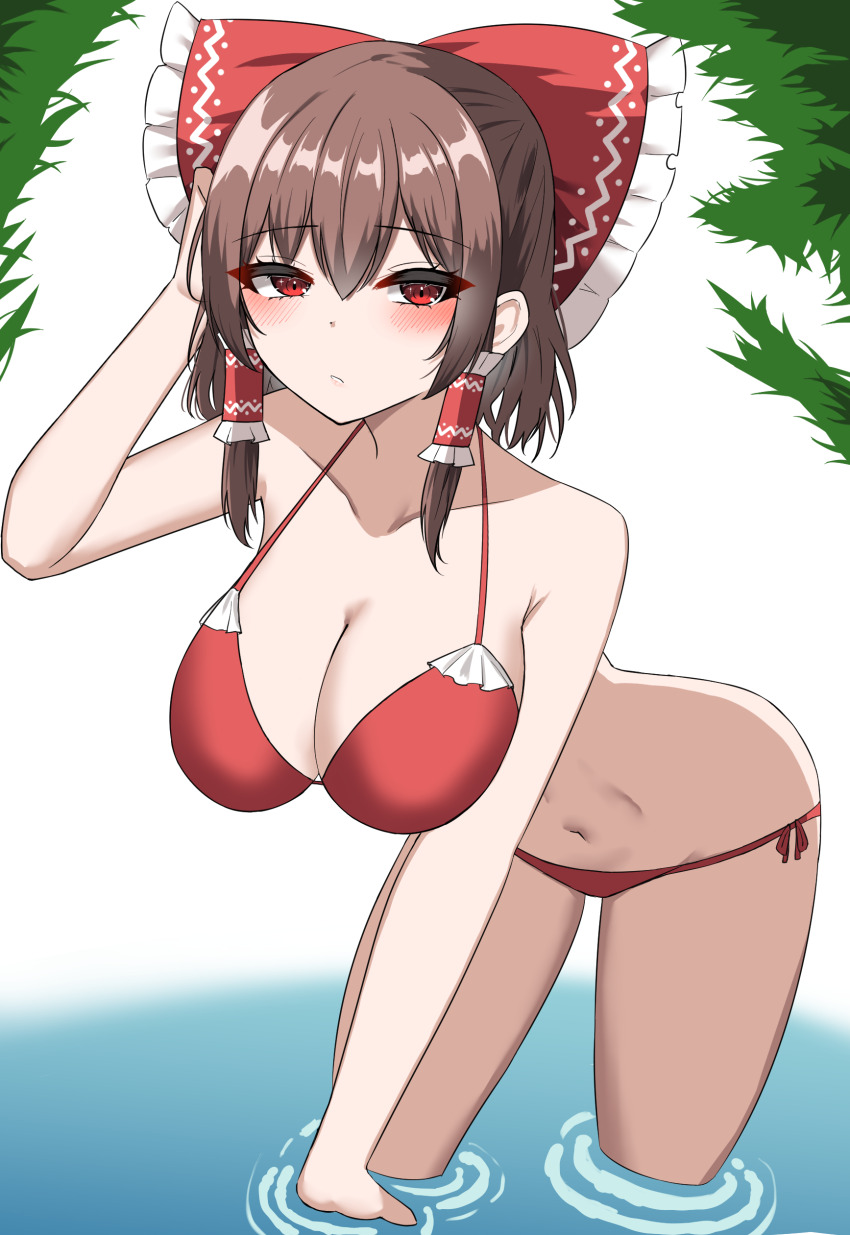 1girl arm_behind_head bikini blush breasts brown_hair cleavage hakurei_reimu highres large_breasts leaning_forward legs looking_at_viewer medium_hair navel red_bikini red_eyes solo swimsuit thighs touhou