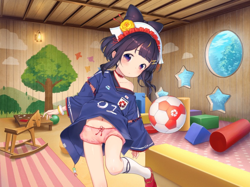 1girl ball black_hair black_ribbon blue_eyes choker hair_ornament henreader highres kindergarten kneehighs lamp nihon&#039;ichi_norishige ribbon shorts soccer_ball socks solo tenka_hyakken white_socks window wooden_horse wristband