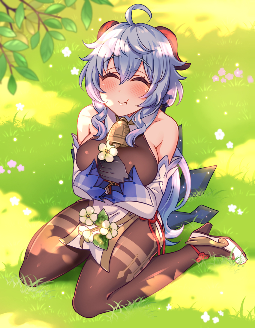 1girl ahoge bare_shoulders bell black_gloves blue_hair breasts brown_pantyhose closed_eyes detached_sleeves eating_flower flower ganyu_(genshin_impact) genshin_impact gloves gold_trim grass highres holding holding_flower horns jewelry long_hair medium_breasts neck_bell outdoors pantyhose qingxin_flower sidelocks sitting smile solo thighlet wariza white_flower white_sleeves yakisobapan_tarou_&amp;_negitoro-ko