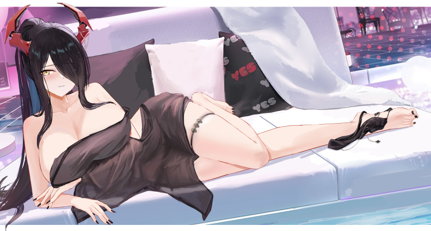 1girl absurdres arm_under_breasts azur_lane bare_arms bare_shoulders barefoot black_hair black_nails black_panties blush breasts cleavage collarbone elbow_rest friedrich_der_grosse_(azur_lane) friedrich_der_grosse_(one_summer_night&#039;s_intimacy)_(azur_lane) hair_over_one_eye high_ponytail highres horns large_breasts letterboxed long_hair looking_at_viewer lying mechanical_horns nail_polish official_alternate_costume on_side panties pillow ponytail red_horns revealing_clothes solo suo_bu_ye_feng thigh_strap toenail_polish toenails underwear unworn_panties water yellow_eyes yes-no_pillow