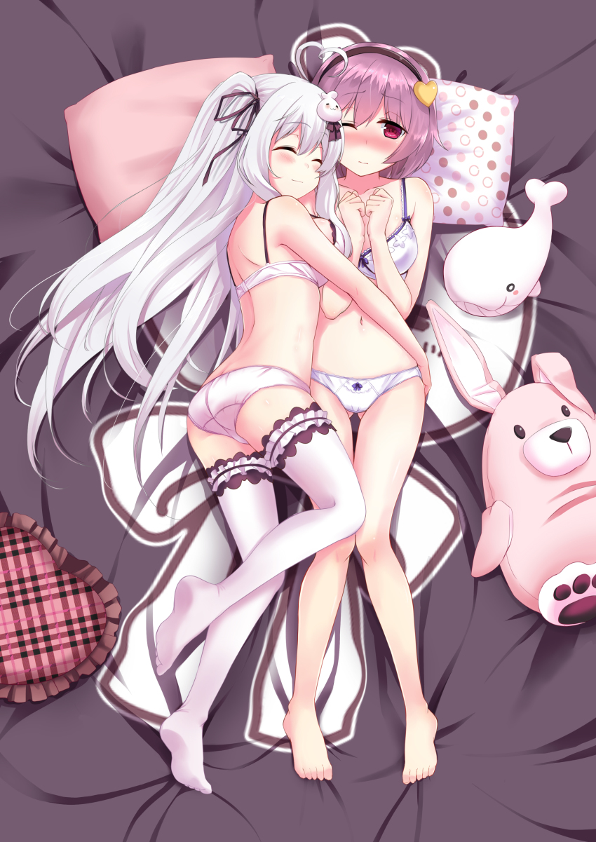 2girls absurdres ahoge ass bad_id bad_pixiv_id barefoot blush bra breasts closed_eyes hair_ribbon hairband heart highres hug komeiji_satori large_breasts long_hair lying multiple_girls niliu_chahui on_back one_eye_closed original panties pillow pink_hair plaid_pillow polka_dot polka_dot_pillow red_eyes ribbon short_hair smile stuffed_animal stuffed_toy thighhighs tokisaki_mio_(niliu_chahui) touhou underwear underwear_only very_long_hair white_bra white_hair white_legwear white_panties yuri