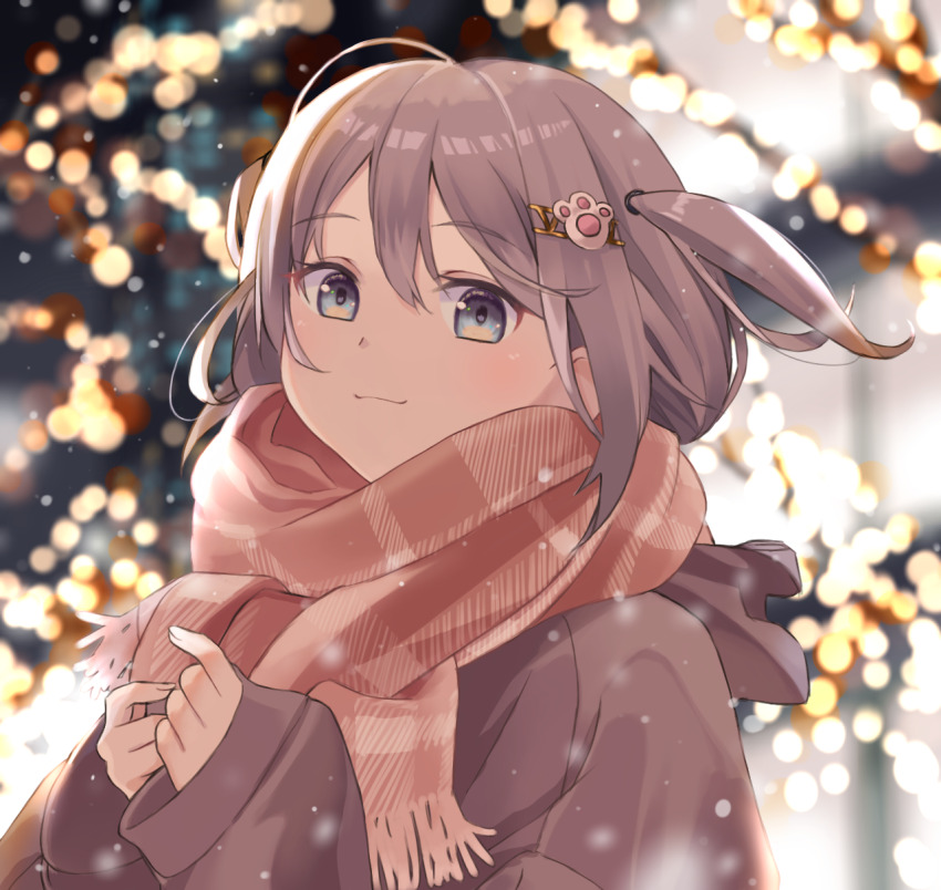 1girl blue_eyes blurry blurry_background bokeh brown_hair coat commentary depth_of_field english_commentary hair_ornament highres hood hood_down hooded_coat kud-wafwaf long_sleeves looking_at_viewer original paw_hair_ornament plaid_clothes plaid_scarf scarf smile solo two_side_up upper_body