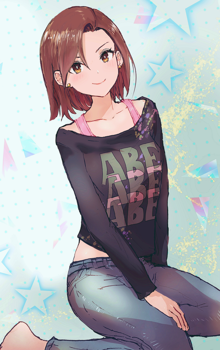 1girl asymmetrical_bangs black_shirt blush breasts brown_hair collarbone denim earrings forehead hand_on_own_thigh highres idolmaster idolmaster_cinderella_girls inuyou jeans jewelry looking_at_viewer medium_breasts mizuki_seira pants patterned_background polka_dot polka_dot_background shirt short_hair sitting smile solo star_(symbol) stud_earrings yellow_eyes yokozuwari