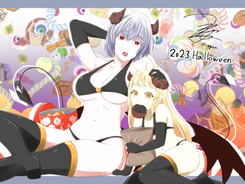 2023 2girls arm_behind_head artist_name bikini black_bikini black_thighhighs blonde_hair blunt_bangs bob_cut breasts candy crossed_legs demon_girl demon_horns demon_tail demon_wings elbow_gloves english_text flat_chest food food_in_mouth gloves grey_hair halloween highres horns large_breasts low_wings multiple_girls navel original red_eyes short_hair signature sitting swimsuit tail thighhighs twitter_username wings yellow_eyes yokozuwari yua_(checkmate)