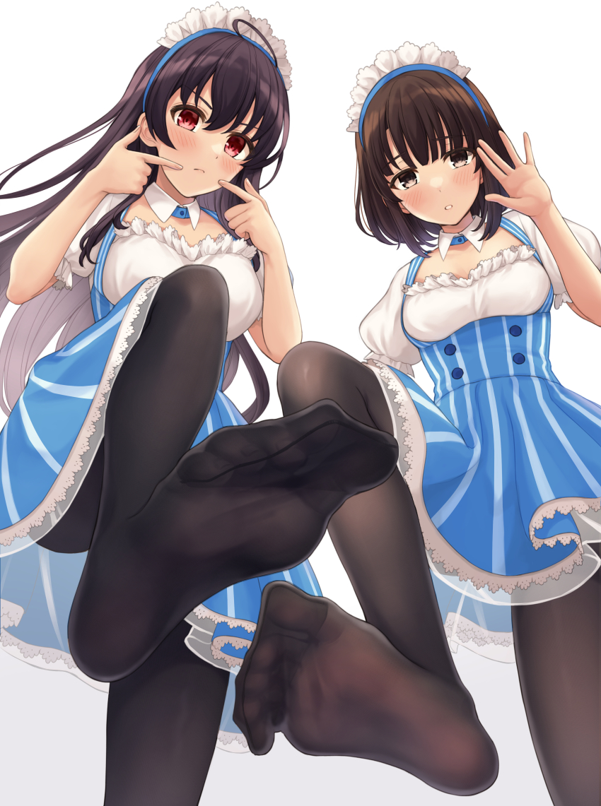 2girls absurdres black_hair blush brown_eyes feet highres kasumigaoka_utaha katou_megumi long_hair looking_at_viewer medium_hair multiple_girls pantyhose parted_lips red_eyes saenai_heroine_no_sodatekata sahara1127 soles toes