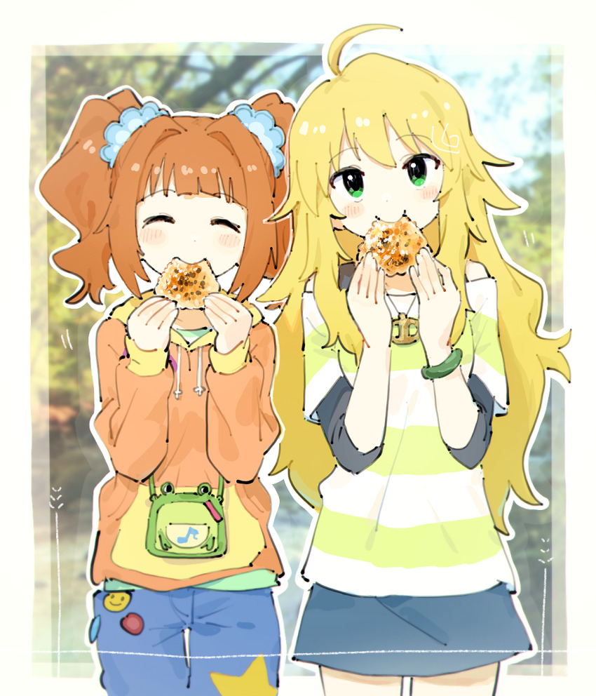 2girls ^_^ ahoge bag black_shirt blonde_hair blue_scrunchie blue_skirt blunt_bangs blurry blurry_background blush_stickers border closed_eyes cowboy_shot denim dot_nose eating food green_eyes green_shirt hair_intakes hair_ornament hair_scrunchie handbag hands_up highres hood hoodie hoshii_miki idolmaster idolmaster_(classic) idolmaster_million_live! idolmaster_million_live!_theater_days jeans jewelry layered_shirt legs_apart light_blush long_hair looking_at_viewer medium_hair messy_hair multicolored_clothes multicolored_shirt multicolored_sweater multiple_girls necklace nendo23 off-shoulder_shirt off_shoulder onigiri orange_hair orange_hoodie outdoors outline outside_border pants photo_background scrunchie shirt skirt smile standing straight-on striped_clothes striped_shirt sweater swept_bangs takatsuki_yayoi twintails wavy_hair white_border white_outline white_shirt