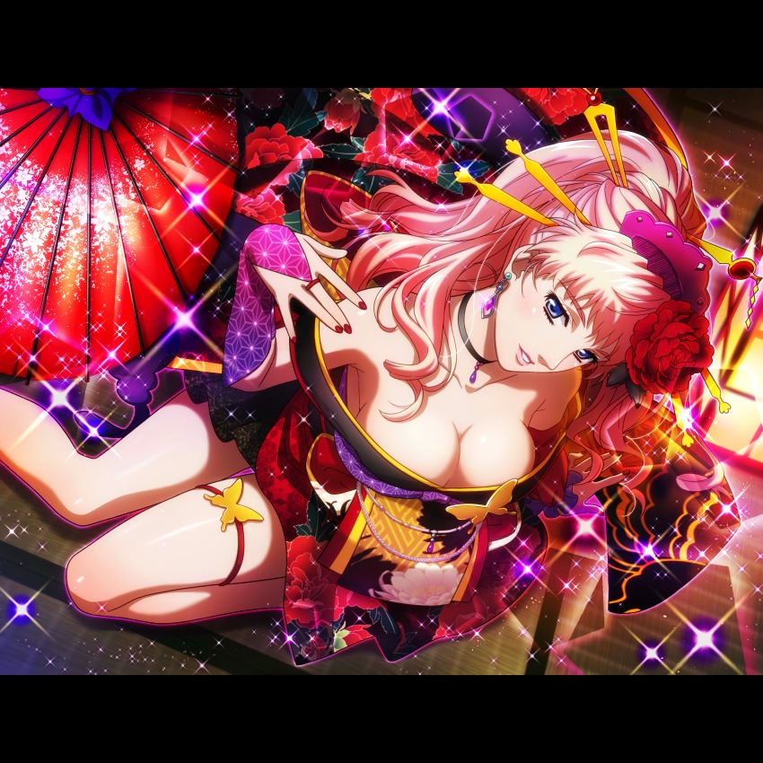 1girl alternate_costume alternate_hairstyle bare_shoulders black_choker black_kimono blonde_hair blue_eyes blush breasts bridal_gauntlets choker cleavage collarbone earrings female_focus flower hair_flower hair_ornament hand_up highres japanese_clothes jewelry kimono large_breasts letterboxed lips lipstick long_hair macross macross_frontier makeup nail_polish neck necklace no_bra off_shoulder official_art oil-paper_umbrella parted_lips pink_lips ponytail red_nails seiza sheryl_nome single_earring sitting smile solo sparkle umbrella uta_macross_sumaho_deculture wariza