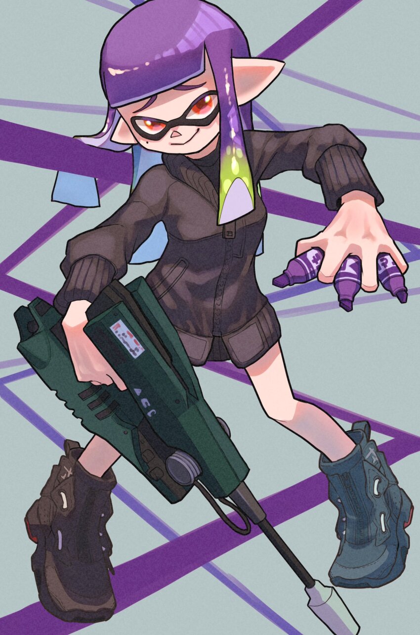 1girl angle_shooter_(splatoon) black_footwear black_sweater breasts commentary_request gradient_hair green_hair grey_background gun highres holding holding_gun holding_pen holding_weapon inkling inkling_girl inkling_player_character jet_squelcher_(splatoon) long_hair medium_breasts multicolored_hair nastar_r0 nintendo pen pointy_ears purple_hair red_eyes shoes small_breasts smile smug solo splatoon_(series) splatoon_3 sweater two-tone_hair weapon