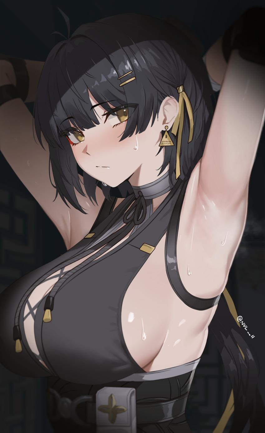 1girl :/ absurdres armpits arms_up black_background black_hair blush breasts closed_mouth earrings female_rover_(wuthering_waves) hair_ornament hairclip highres jewelry large_breasts long_hair looking_at_viewer nvl pouch rover_(wuthering_waves) sideboob simple_background solo strap sweat triangle_earrings twitter_username upper_body wuthering_waves