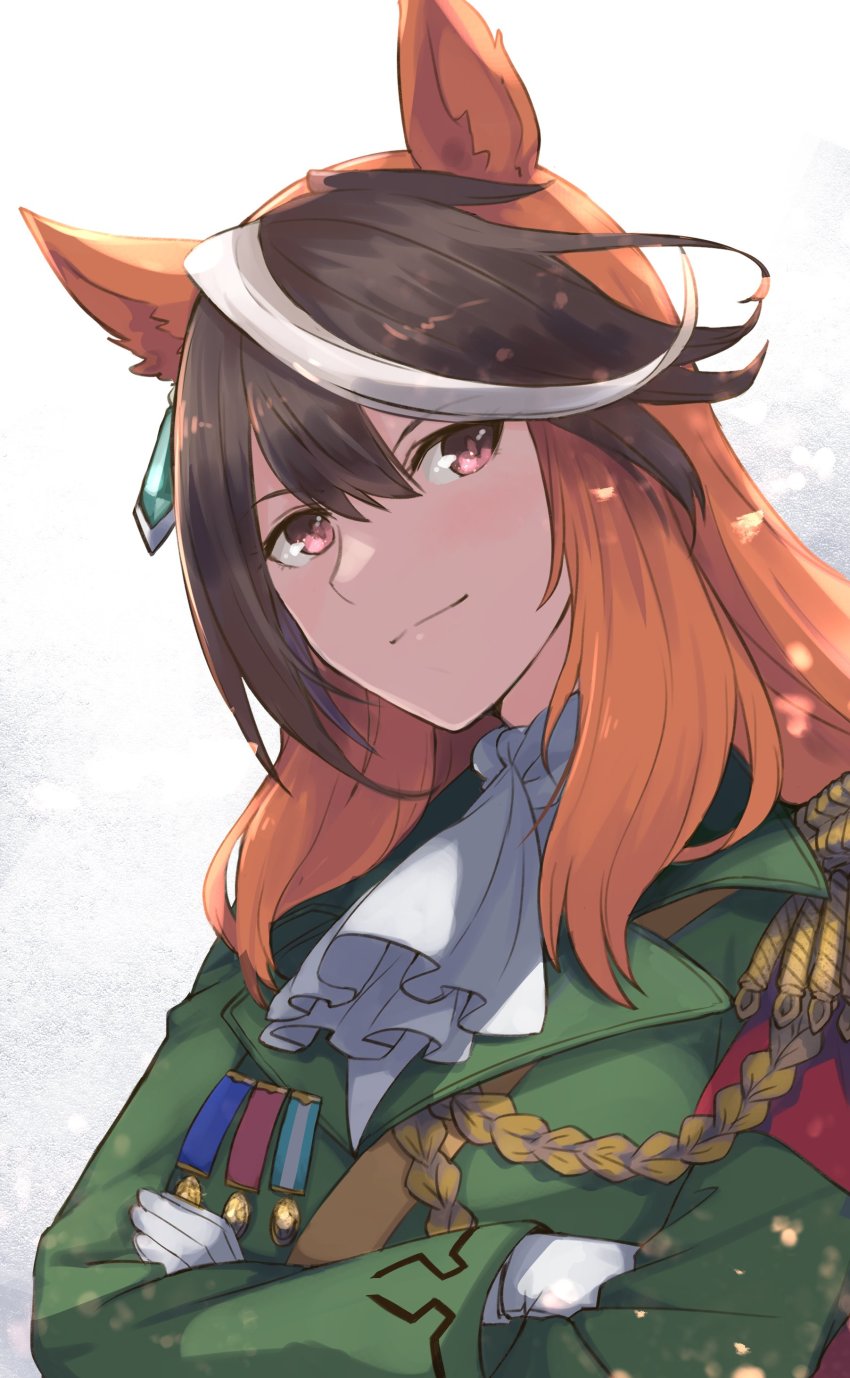 1girl absurdres aiguillette animal_ears brown_hair closed_mouth coat crossed_arms epaulettes gloves green_coat highres horse_ears ascot kusanagi_kaoru long_hair long_sleeves looking_at_viewer medal multicolored_hair pink_eyes smile solo streaked_hair symboli_rudolf_(umamusume) umamusume upper_body white_gloves