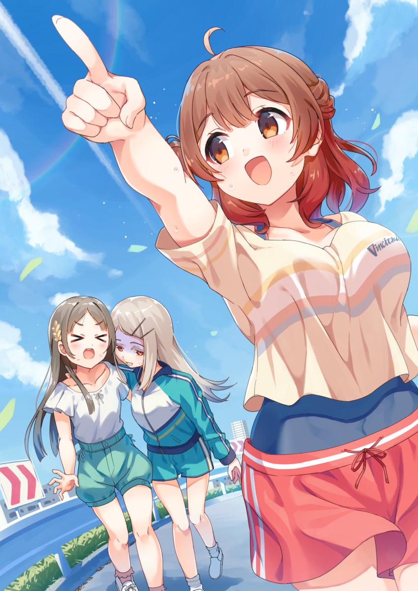 &gt;o&lt; 3girls ahoge arm_up bare_legs blush breasts commentary contrail fragir gakuen_idolmaster green_shorts guard_rail hanami_ume highres idolmaster jacket kuramoto_china large_breasts multiple_girls outdoors pointing red_shorts shinosawa_hiro shorts smile sweat track_jacket turn_pale walking