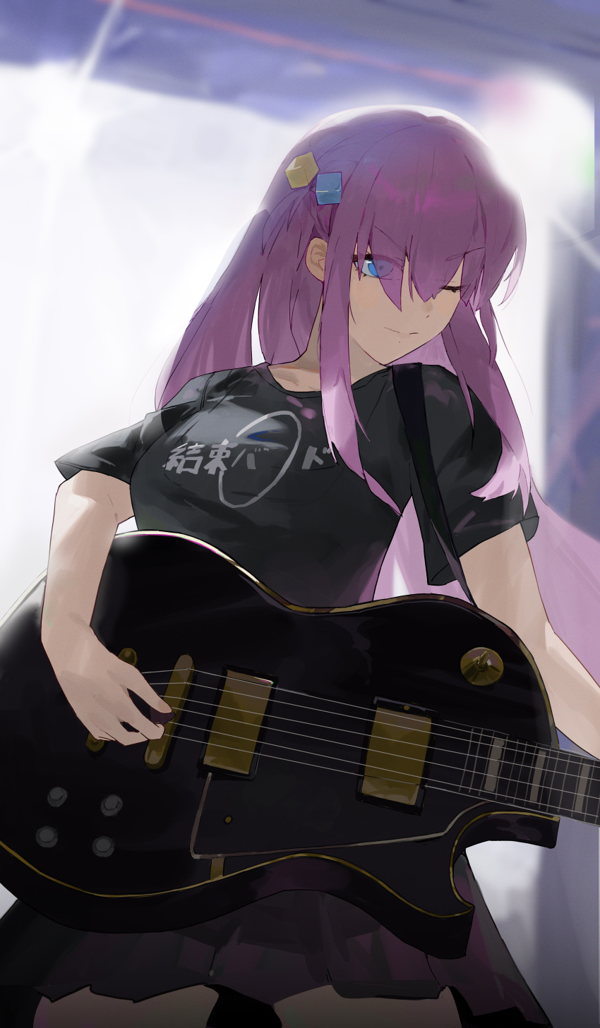 1girl absurdres black_shirt black_skirt blue_eyes bocchi_the_rock! closed_mouth cube_hair_ornament electric_guitar eyes_visible_through_hair fish_(red_star_child) gibson_les_paul gotoh_hitori guitar hair_between_eyes hair_ornament highres holding holding_plectrum instrument kessoku_band_logo kessoku_band_t-shirt long_hair music one_eye_closed one_side_up pink_hair playing_instrument plectrum print_shirt shirt short_sleeves skirt smile solo stage_lights