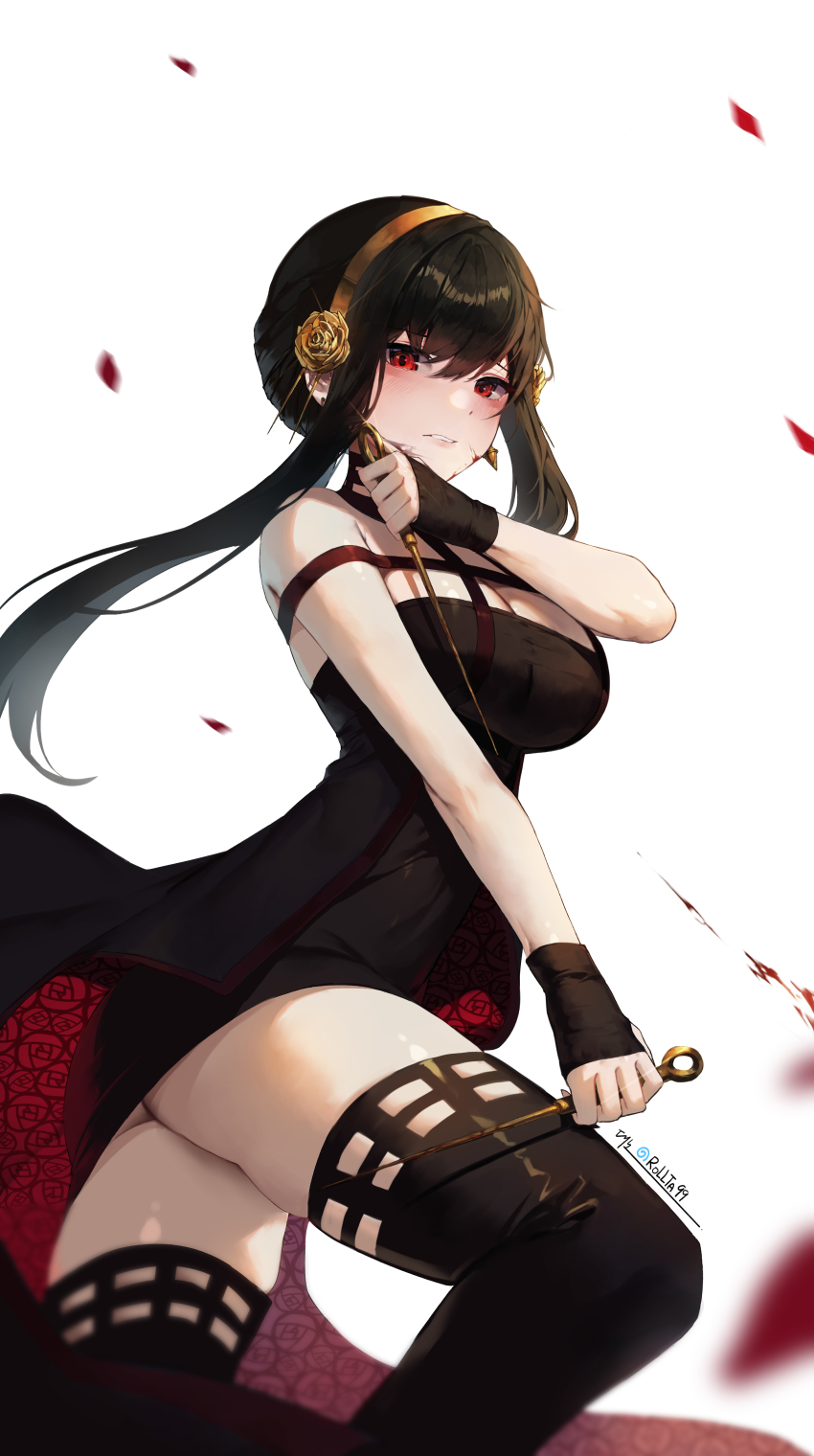 1girl absurdres ass black_dress black_gloves black_hair black_thighhighs blood blurry blush breasts daeno dagger depth_of_field dress earrings falling_petals floating_hair floral_print flower from_side gloves gold_earrings gold_hairband hair_flower hair_ornament hairband hand_up highres holding holding_dagger holding_knife holding_weapon jewelry knee_up knife large_breasts long_hair looking_at_viewer parted_lips petals reverse_grip rose rose_petals rose_print sidelocks skindentation solo spikes spy_x_family thighhighs thighs two-sided_dress two-sided_fabric weapon white_background yor_briar