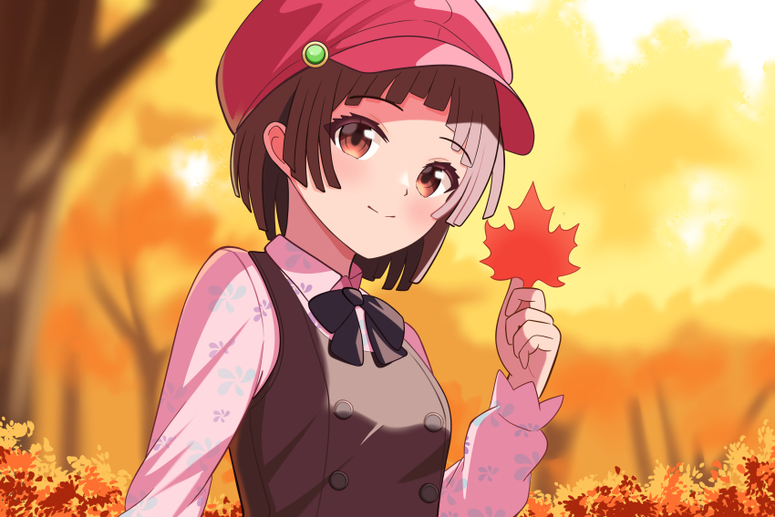 1girl absurdres autumn autumn_leaves bakemonogatari blue_komett blunt_bangs brown_eyes brown_hair cabbie_hat closed_mouth floral_print hat highres holding holding_leaf leaf long_sleeves monogatari_(series) outdoors pink_shirt print_shirt red_hat sengoku_nadeko shirt short_hair smile solo