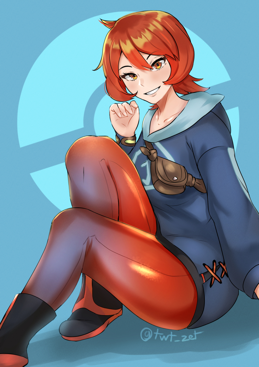 1girl absurdres arezu_(pokemon) blue_background bracelet creatures_(company) game_freak gradient_legwear grin highres hood hoodie jewelry nintendo pantyhose pantyhose_under_shorts pokemon pokemon_legends:_arceus pouch red_eyes red_hair shorts sitting smile twitter_username zet_(twt_zet)