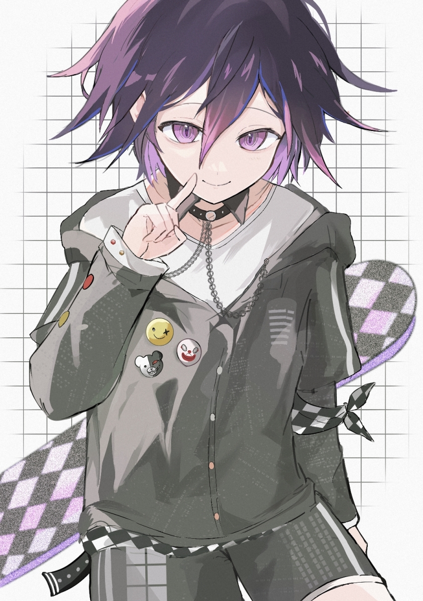 1boy alternate_costume badge button_badge buttons checkered_clothes chinen choker closed_mouth danganronpa_(series) danganronpa_v3:_killing_harmony finger_to_mouth flipped_hair hair_between_eyes highres holding holding_skateboard long_sleeves looking_at_viewer male_focus monokuma multicolored_buttons o-ring o-ring_choker oma_kokichi purple_eyes purple_hair scarf shirt short_hair shorts simple_background skateboard slit_pupils smile solo studded_choker two-tone_scarf upper_body