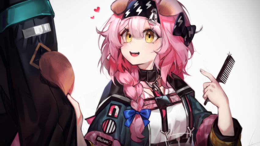 1girl 1other animal_ears arknights black_hairband bow braid cat_ears cat_girl coat comb doctor_(arknights) floppy_ears goldenglow_(arknights) hair_bow hairband heart highres holding holding_comb id_card jacket lightning_bolt_print multicolored_clothes multicolored_coat multicolored_jacket pink_hair pink_jacket pointing pointing_at_self print_hairband ribiadan side_braid two-tone_coat two-tone_jacket white_background yellow_eyes