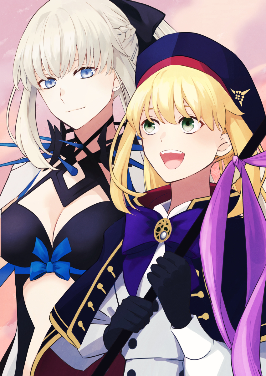 2girls absurdres artoria_caster_(fate) artoria_caster_(second_ascension)_(fate) artoria_pendragon_(fate) black_bow black_dress blonde_hair blue_bow blue_bowtie blue_eyes blue_headwear bow bowtie breasts cleavage closed_mouth commentary_request dress fate/grand_order fate_(series) gloves green_eyes grey_hair hair_bow hat highres holding holding_weapon large_breasts long_hair looking_at_another morgan_le_fay_(fate) multiple_girls nakanohiro open_mouth ponytail siblings sidelocks sisters smile spikes teeth two-tone_dress upper_teeth_only weapon white_dress