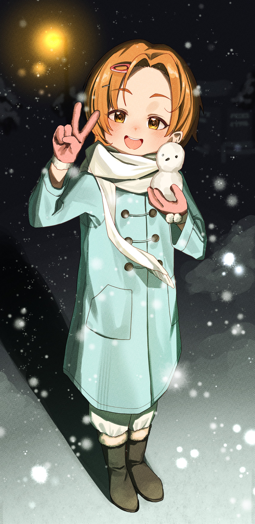 1girl absurdres blue_coat blush brown_footwear cabbage_(chlehd2239) coat dot_nose forehead full_body fur-trimmed_footwear fur_trim hair_ornament hairpin highres holding_snowman idolmaster idolmaster_cinderella_girls idolmaster_cinderella_girls_starlight_stage long_sleeves looking_at_viewer mini_snowman night night_sky orange_eyes orange_hair outdoors parted_bangs ryuzaki_kaoru scarf short_hair sky snowing solo standing teeth upper_teeth_only v white_scarf