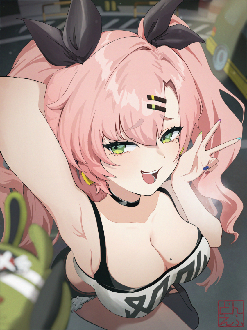 1girl amillion_(zenless_zone_zero) back_ribbon bangboo_(zenless_zone_zero) black_choker blurry blurry_foreground blush breasts choker cleavage commentary hair_ribbon highres large_breasts long_hair looking_at_viewer mole mole_on_breast mole_under_eye nicole_demara open_mouth pink_hair ribbon smile solo strapless teeth thighs tube_top udon_f w white_tube_top zenless_zone_zero