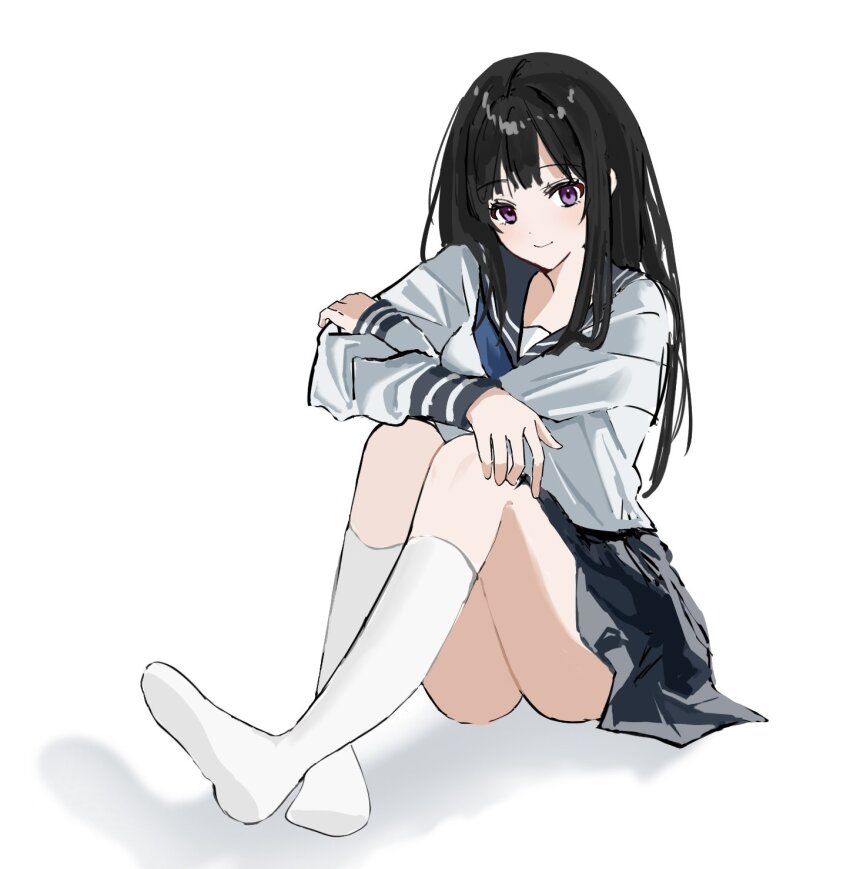 black_hair blunt_bangs chitanda_eru closed_mouth highres hyouka kamiyama_high_school_uniform_(hyouka) kneehighs knees_to_chest knees_up long_hair long_sleeves looking_at_viewer pleated_skirt purple_eyes sailor_collar school_uniform serafuku shirt simple_background sitting skirt smile socks solo yuuhi_mari