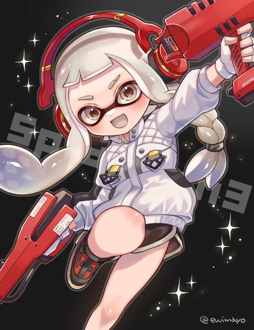 1girl :d asymmetrical_hair black_shorts blue_hair braid copyright_name dualie_squelchers_(splatoon) eyebrow_cut fingerless_gloves gloves gradient_hair grey_eyes grey_hair headphones highres holding inkling inkling_girl inkling_player_character jacket leg_up long_hair long_sleeves looking_at_viewer multicolored_hair nintendo open_mouth shina_shina shorts smile solo sparkle splatoon_(series) splatoon_3 tentacle_hair twitter_username two-tone_hair white_gloves white_jacket