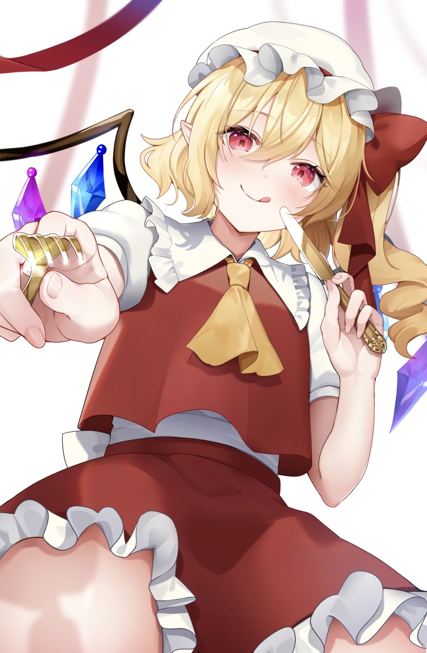 1girl absurdres ascot blonde_hair blush closed_mouth cowboy_shot crystal flandre_scarlet foreshortening fork frilled_skirt frills hair_between_eyes hat highres holding holding_fork long_hair mob_cap one_side_up red_eyes red_skirt red_vest skirt smile solo touhou usushio vest white_hat wings yellow_ascot