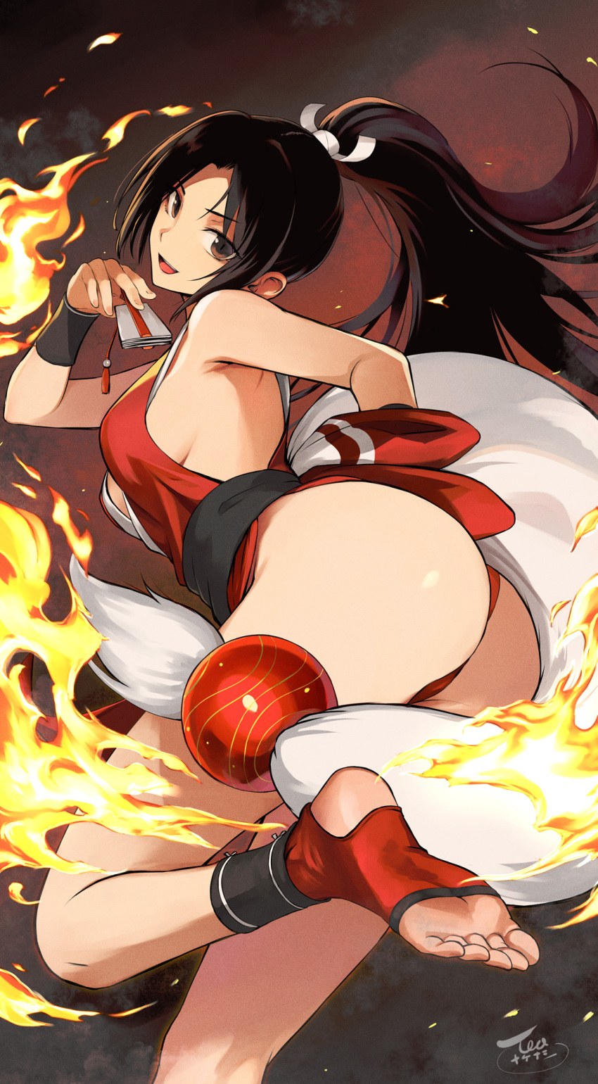 1girl alternate_breast_size ass bare_shoulders breasts brown_eyes fatal_fury high_ponytail highres japanese_clothes long_hair looking_at_viewer medium_breasts ninja pelvic_curtain ponytail revealing_clothes shiranui_mai smile stirrup_footwear street_fighter street_fighter_6 tea_(nakenashi) thighs thong