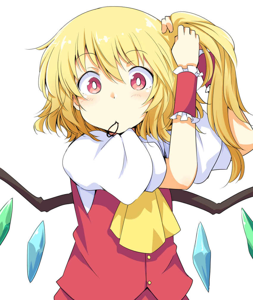 1girl adjusting_hair ascot blonde_hair blush chata_maru_(irori_sabou) female_focus flandre_scarlet highres looking_at_viewer mouth_hold no_headwear red_eyes short_hair short_sleeves side_ponytail simple_background solo touhou white_background wings wrist_cuffs yellow_ascot