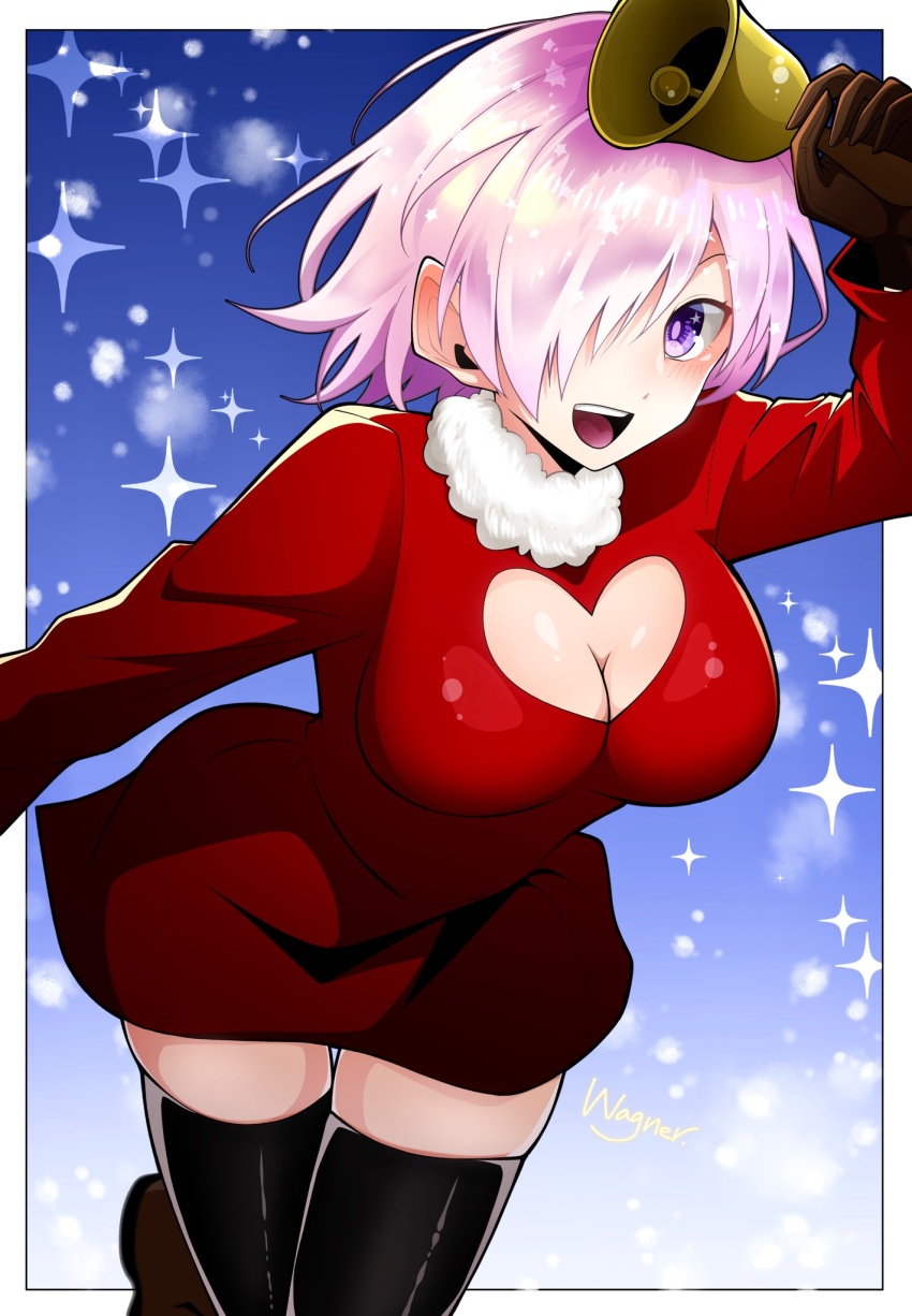 1girl alternate_costume black_thighhighs breasts brown_gloves cleavage_cutout clothing_cutout commentary_request dress fate/grand_order fate_(series) floating_hair fur_collar fur_trim gloves hair_over_one_eye highres large_breasts long_sleeves looking_at_viewer mash_kyrielight one_eye_covered open_mouth pink_hair purple_eyes red_dress short_hair smile solo teeth thighhighs upper_teeth_only wagu_neru