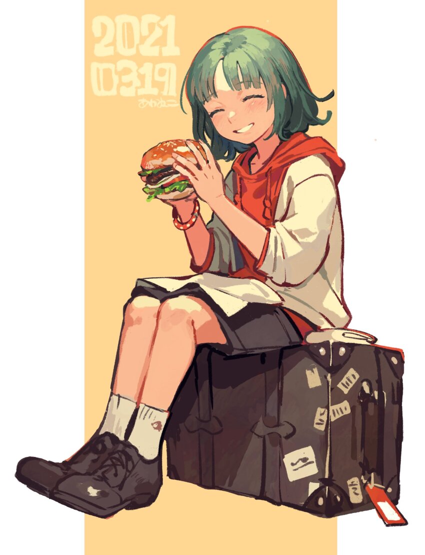 1girl akaneko_(redakanekocat) artist_name black_footwear blush border burger closed_mouth collarbone commentary_request dated food green_hair hands_up highres holding holding_burger holding_food hood hoodie jacket original pillarboxed red_hoodie sitting smile socks solo suitcase white_border white_jacket white_socks yellow_background