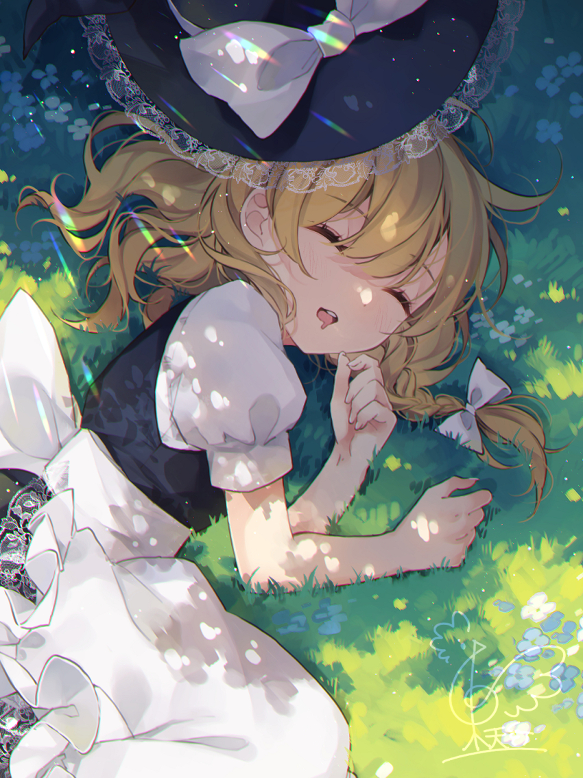 1girl apron back_bow black_hat black_vest blonde_hair bow closed_eyes commentary_request drooling feet_out_of_frame flower grass hair_bow hat hat_bow highres kirisame_marisa lace-trimmed_apron lace-trimmed_headwear lace_trim long_hair lying on_grass on_side open_mouth puffy_short_sleeves puffy_sleeves shirt short_sleeves signature sleeping solo touhou toutenkou vest white_bow white_flower white_shirt