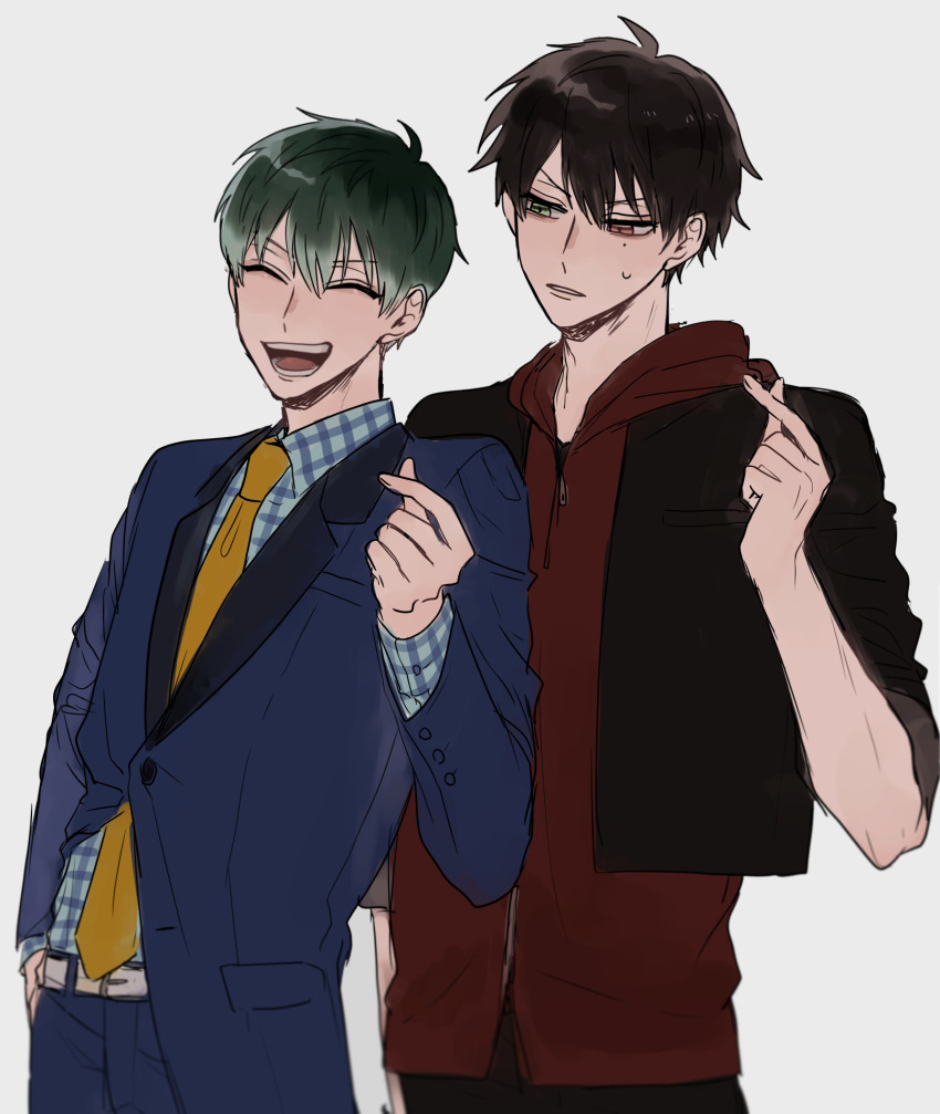 2boys ^_^ aqua_hair belt black_hair blue_suit closed_eyes cowboy_shot cropped_jacket finger_heart formal_clothes gingham_shirt green_eyes grin hand_on_own_hip heterochromia highres hood hoodie hypnosis_mic jacket jacket_over_hoodie lapels looking_at_another male_focus mole mole_under_eye multiple_boys necktie nurude_sasara open_mouth parted_lips partially_unbuttoned red_eyes red_hoodie shirt_tucked_in short_hair sleeves_rolled_up smile suit suit_jacket v-shaped_eyebrows white_background white_belt yamada_ichiro yellow_necktie zy_(dondokodo-mu)